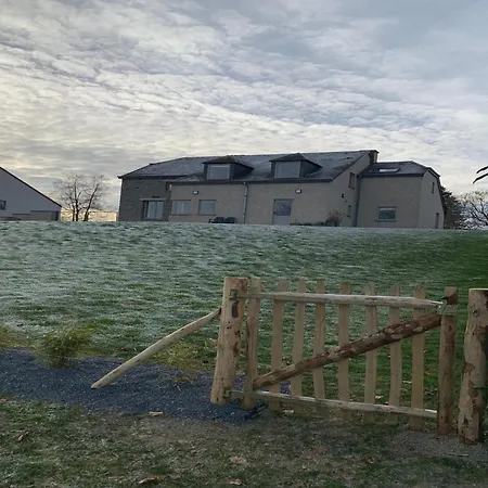 Elegant Family Stay, Wallonia, Cleaning Included 別荘 *