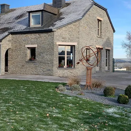 別荘 Elegant Family Stay, Wallonia, Cleaning Included