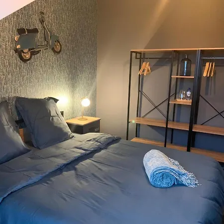 別荘 Elegant Family Stay, Wallonia, Cleaning Included ベルトリ