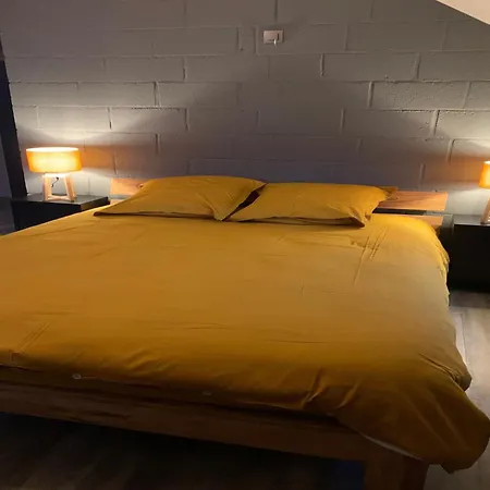 Elegant Family Stay, Wallonia, Cleaning Included 別荘 ベルトリ